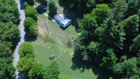 230 W Hurt Buggy Rd, Cedar Bluff, VA 24609 photo 25