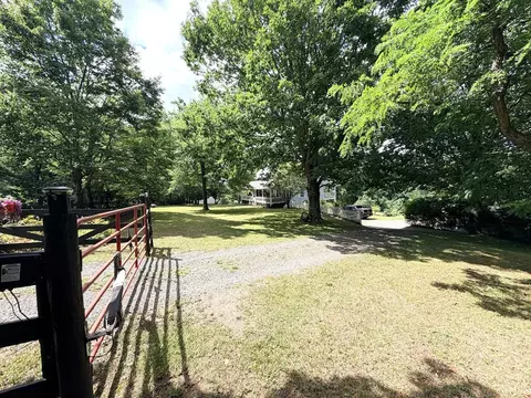 Exterior - 72 Fox Glen Rd, Fancy Gap, VA 24328 photo 25 of 34