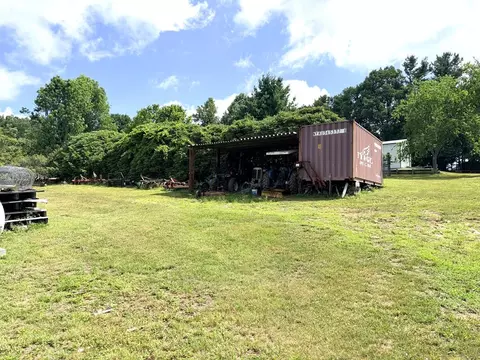 Exterior - 72 Fox Glen Rd, Fancy Gap, VA 24328 photo 32 of 34