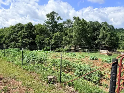 Exterior - 72 Fox Glen Rd, Fancy Gap, VA 24328 photo 31 of 34