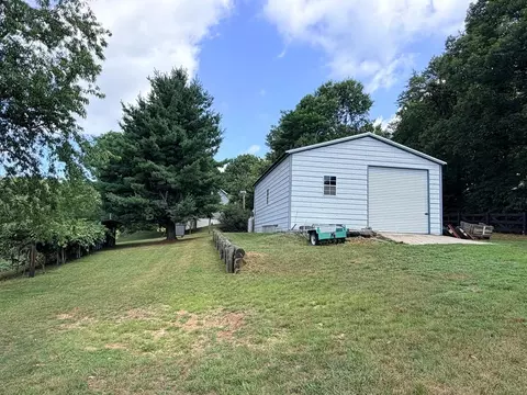 Exterior - 72 Fox Glen Rd, Fancy Gap, VA 24328 photo 29 of 34