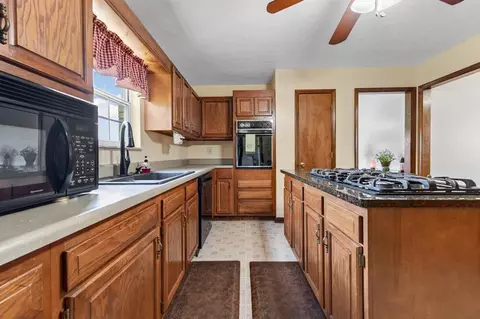 4670 Shadetree Ln, Dublin, VA 24084 photo 21