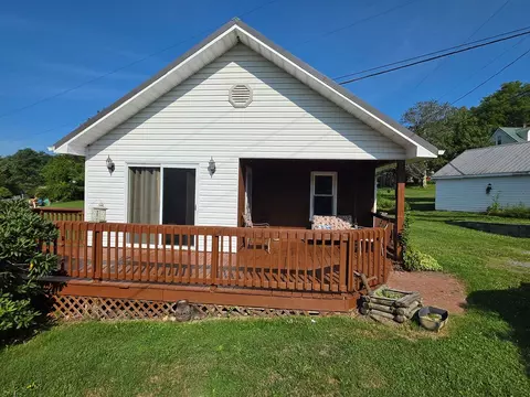 Exterior - 23 Windytown Rd, Fries, VA 24330 photo 4 of 7