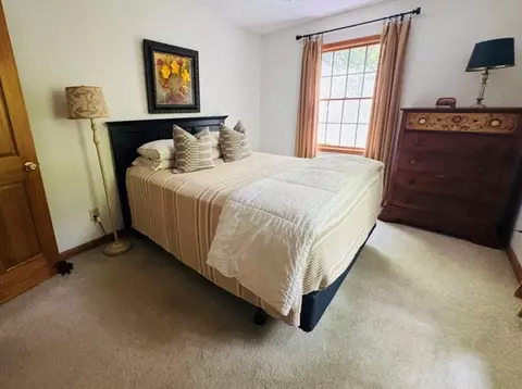 Bedroom - 2132 Cascade Tr, Fancy Gap, VA 24328 photo 5 of 6