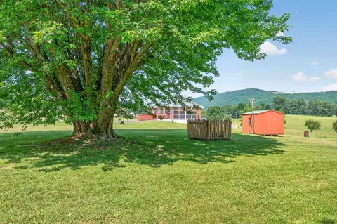 Exterior - 969 Ivanhoe Rd, Max Meadows, VA 24360 photo 9 of 21