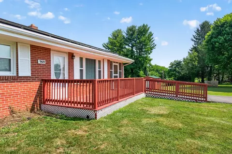 Exterior - 969 Ivanhoe Rd, Max Meadows, VA 24360 photo 13 of 21