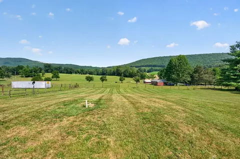 Exterior - 969 Ivanhoe Rd, Max Meadows, VA 24360 photo 4 of 21