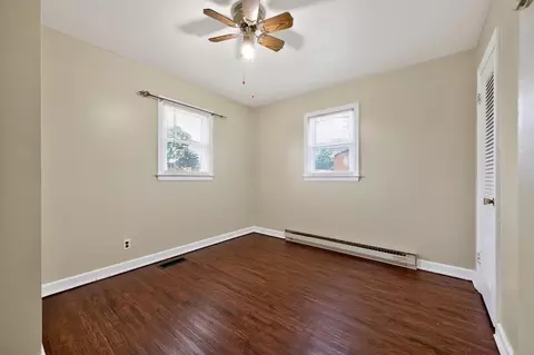 Bedroom - 969 Ivanhoe Rd, Max Meadows, VA 24360 photo 5 of 6