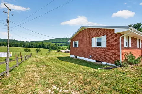 Exterior - 969 Ivanhoe Rd, Max Meadows, VA 24360 photo 19 of 21