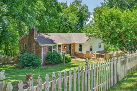 265 Penn Rd NW, Floyd, VA 24091