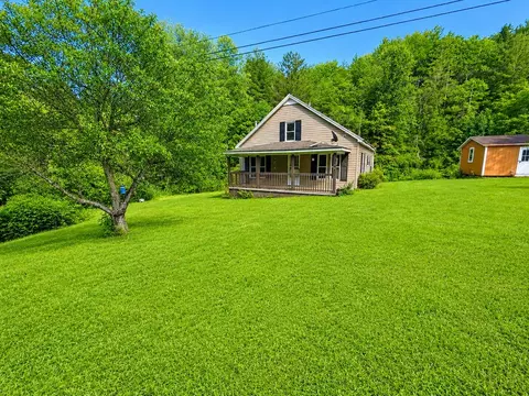 6048 Clearfork Rd, Bastian, VA 24314
