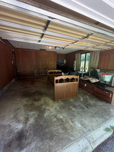 503 Birmingham Rd, Cedar Bluff, VA 24609 photo 8