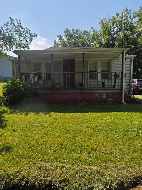 264 Jordan Ln, Marion, VA 24354