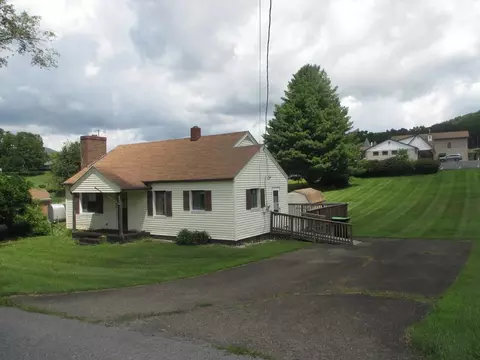 111-125 Library, Independence, VA 24348 photo 2