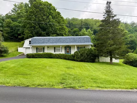 1939 Fincastle Tpke, North Tazewell, VA 24630