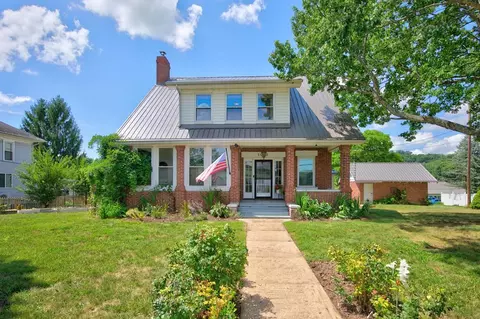 1020 W Main St, Wytheville, VA 24382