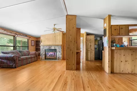 103 Celebrity Ln, Ivanhoe, VA 24350 photo 8