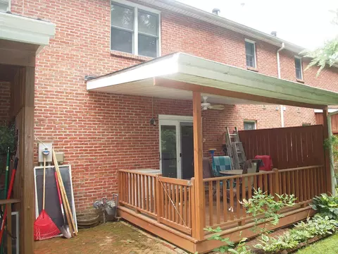 Exterior - 822 Wayne Ave NE, Abingdon, VA 24210 photo 2 of 2