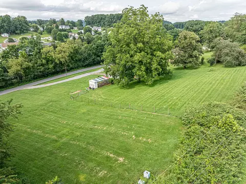 View/Area - 19280 Repass Rd, Abingdon, VA 24210 photo 1 of 12