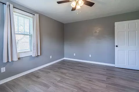 Bedroom - 19280 Repass Rd, Abingdon, VA 24210 photo 10 of 13