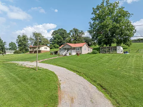 Exterior - 19280 Repass Rd, Abingdon, VA 24210 photo 2 of 14