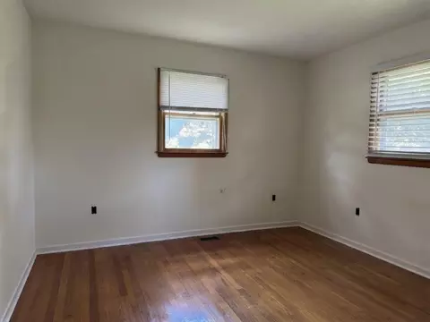 Bedroom - 30005 Lee Hwy, Glade Spring, VA 24340 photo 5 of 5