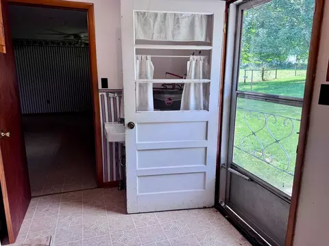 Other - 30005 Lee Hwy, Glade Spring, VA 24340 photo 3 of 8