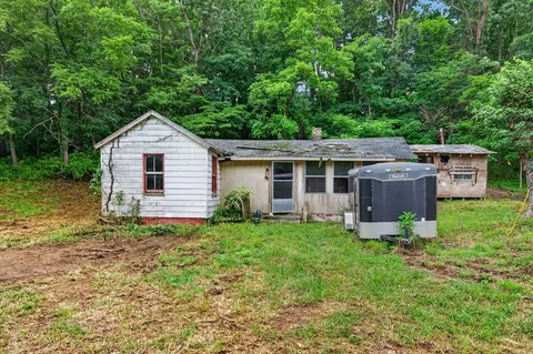 4403 Frog Level Ct, Pulaski, VA 24301 photo 13