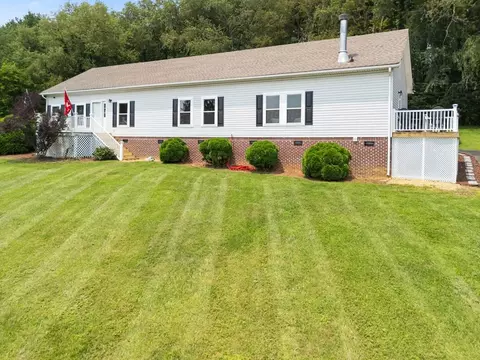 216 Richmond Ave, Rural Retreat, VA 24368