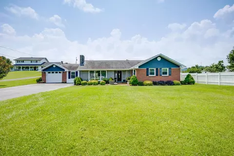 206 Pruner St, Lebanon, VA 24266