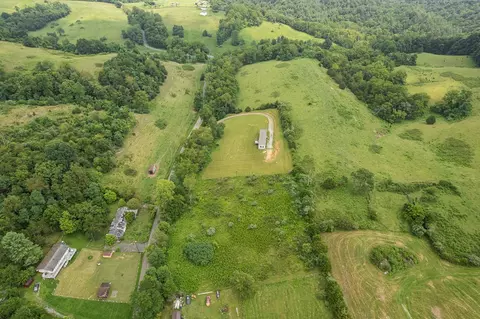 View/Area - 3636 Pine Run Rd, Draper, VA 24324 photo 9 of 10