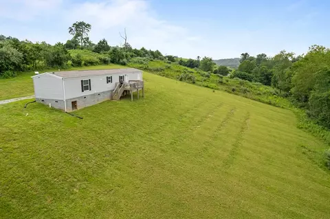 Exterior - 3636 Pine Run Rd, Draper, VA 24324 photo 2 of 7