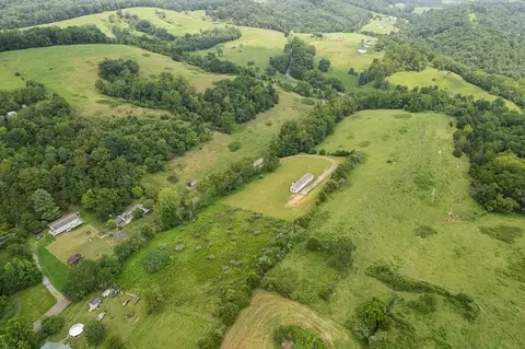 View/Area - 3636 Pine Run Rd, Draper, VA 24324 photo 8 of 10