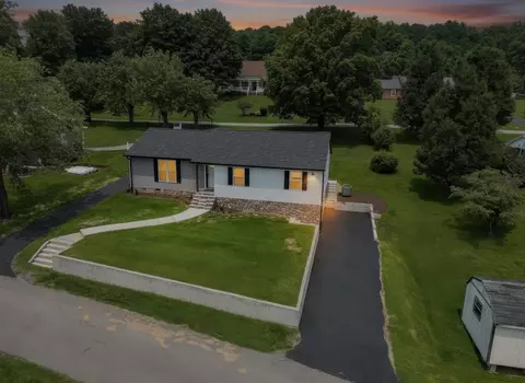204 E Banner St, Lebanon, VA 24266