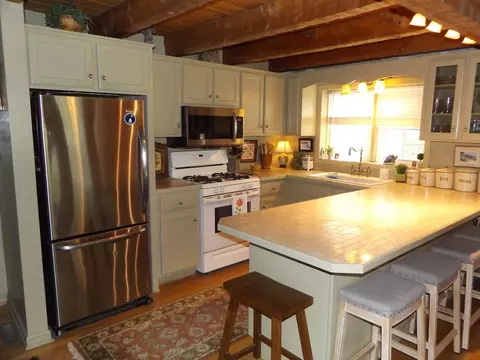 Kitchen - 3340 Old River Ln, Independence, VA 24348 photo 2 of 3