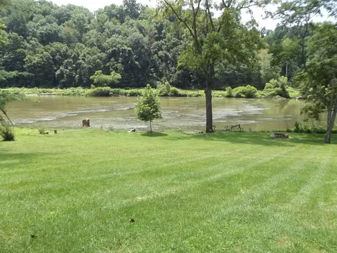 View/Area - 3340 Old River Ln, Independence, VA 24348 photo 8 of 9