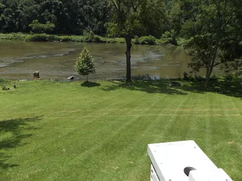 View/Area - 3340 Old River Ln, Independence, VA 24348 photo 9 of 9