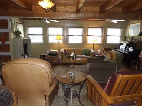 Living - 3340 Old River Ln, Independence, VA 24348 photo 2 of 4