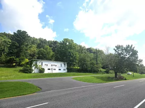 1160 W Lee Hwy, Wytheville, VA 24382