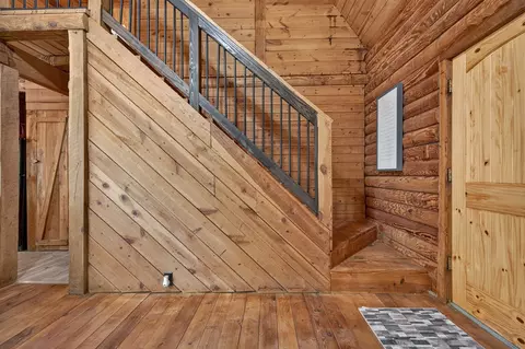Entry Way - 110 Meadow View Trl, Fancy Gap, VA 24328 photo 3 of 8