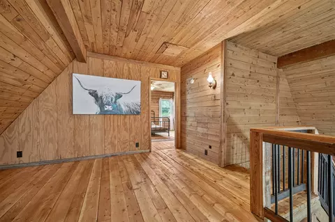Entry Way - 110 Meadow View Trl, Fancy Gap, VA 24328 photo 6 of 8