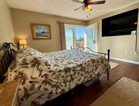 Bedroom - 672 Evergreen Trl, Fancy Gap, VA 24328 photo 3 of 5
