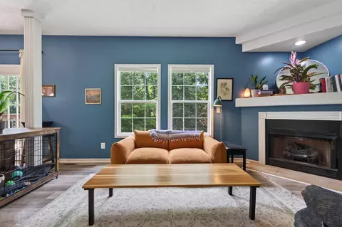 Living - 208 Bearclaw Ln, Max Meadows, VA 24360 photo 2 of 2