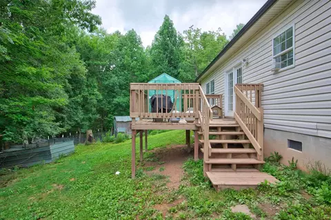 Exterior - 208 Bearclaw Ln, Max Meadows, VA 24360 photo 21 of 24