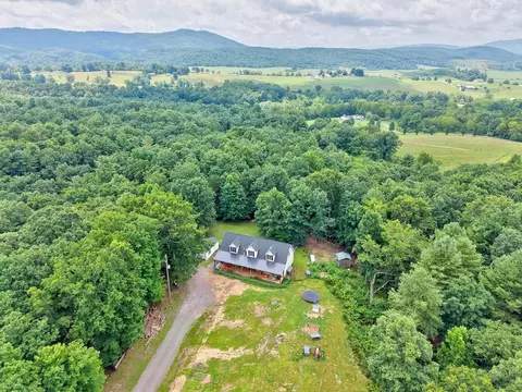 View/Area - 208 Bearclaw Ln, Max Meadows, VA 24360 photo 1 of 14