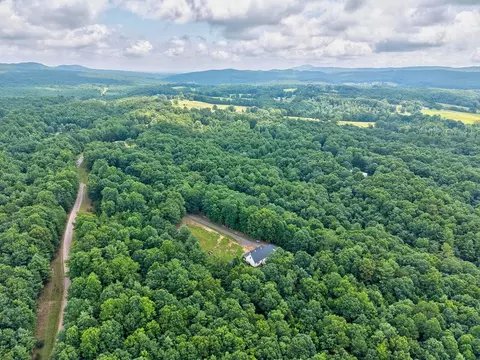 View/Area - 208 Bearclaw Ln, Max Meadows, VA 24360 photo 10 of 14