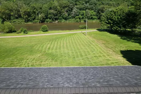 View/Area - 363 Shady River Dr, Ivanhoe, VA 24350 photo 9 of 11