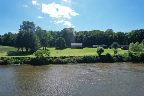 View/Area - 363 Shady River Dr, Ivanhoe, VA 24350 photo 10 of 11