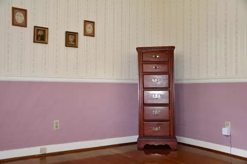 Bedroom - 305 Birch Ln, Cedar Bluff, VA 24609 photo 2 of 8