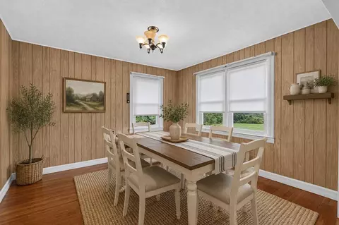 Dining - 28107 Minton Ln, Abingdon, VA 24211 photo 1 of 1